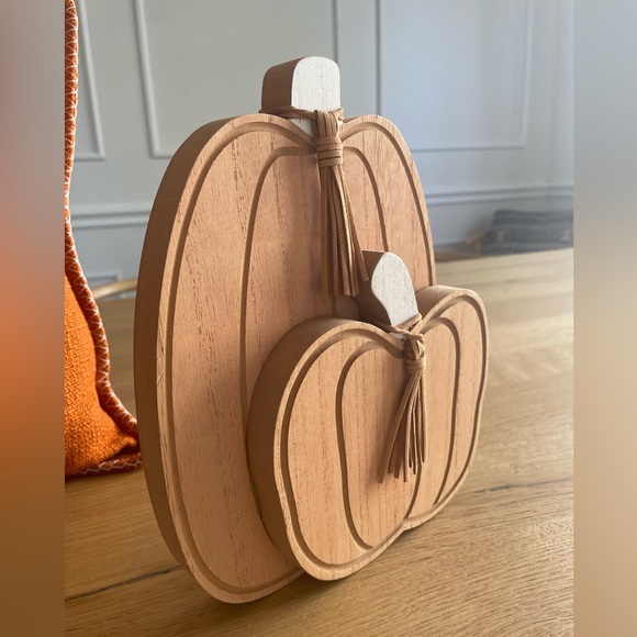 Wooden Pumpkin Decor - Picture 3 of 4